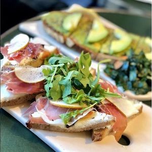 Image post by @lepainquotidienus on Instagram