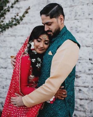 Image post by @thismodernlovephoto on Instagram