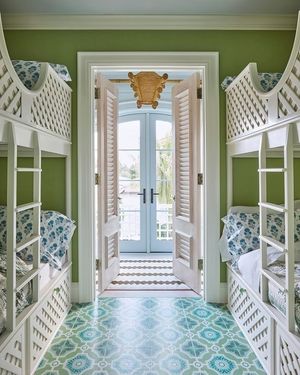 Image post by @kathykuohome on Instagram