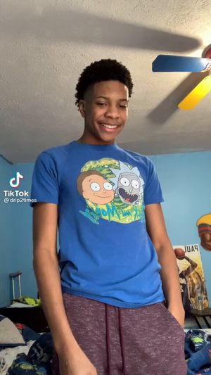 Video post by @MoneyyyMikeee on Twitter/X