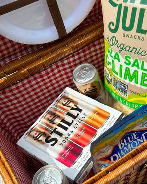 Image post by @drinkstilly on Instagram