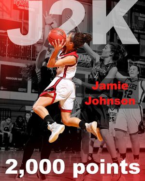 Image post by @lewiswbball on Instagram
