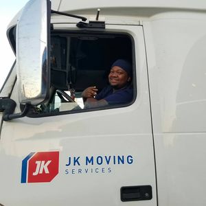 Image post by @jkmoving on Instagram