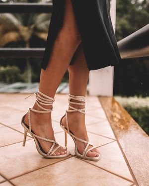 Image post by @dsw on Instagram