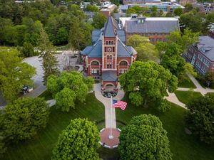 Image post by @uofnh on Instagram