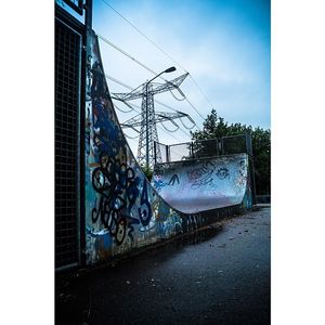Image post by @bagoftrix on Instagram
