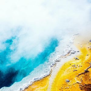 Image post by @discovery on Instagram