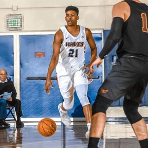Image post by @pepperdinehoops on Instagram