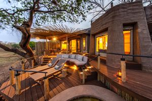 Image post by @chiawasafaris on Instagram