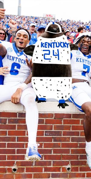 Video post by @ukfootball on TikTok