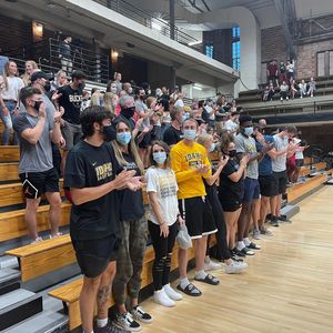 Image post by @vandalhoops on Instagram