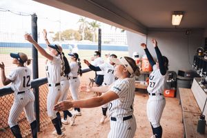 Image post by @fiusoftball on Instagram