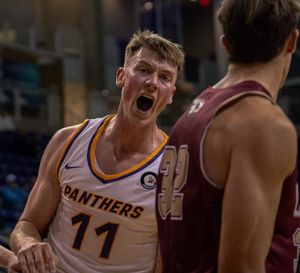 Image post by @uniathletics on Instagram