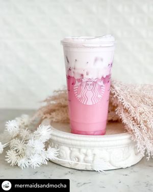 Image post by @blackgirlsinstarbucks on Instagram
