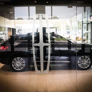 Image post by @markfickenlincoln on Instagram