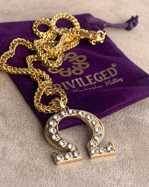 Image post by @privilegedbmmdstopp on Instagram