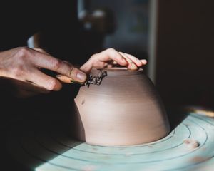 Image post by @westernavearts on Instagram