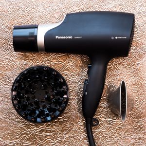 Image post by @panasonicpersonalcare on Instagram