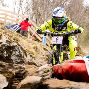Image post by @foxmtb on Instagram