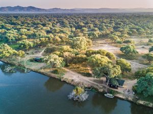 Image post by @chiawasafaris on Instagram