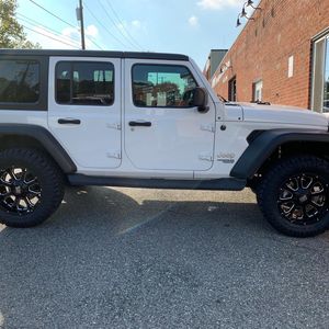Image post by @tricktrucks1 on Instagram