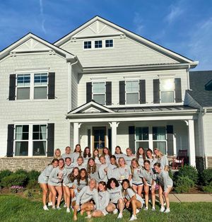 Image post by @uvafieldhockey on Instagram