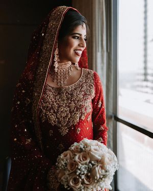 Image post by @thismodernlovephoto on Instagram