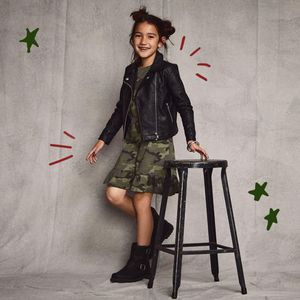 Image post by @rockinghammall on Instagram