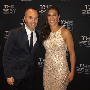 Image post by @carlilloyd on Instagram