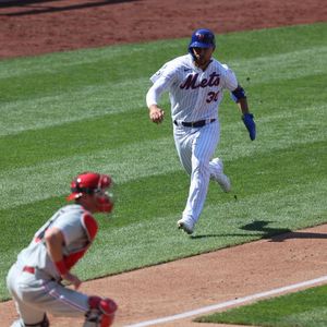 Image post by @losmets on Instagram