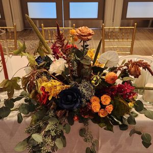 Image post by @flowergardenatl on Instagram