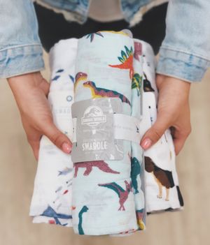 Image post by @shopoutoftown on Instagram