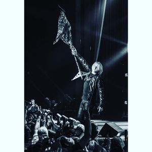 Image post by @defleppard on Instagram