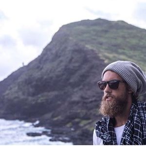Image post by @faroutsunglasses on Instagram