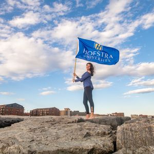 Image post by @hofstrau on Instagram