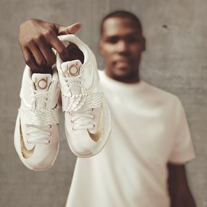 Image post by @nikebasketball on Instagram