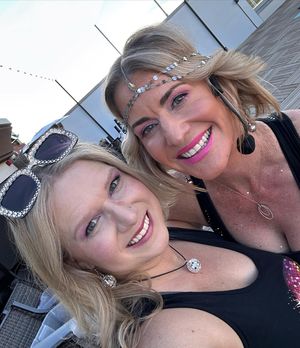 Image post by @yogapartylive on Instagram