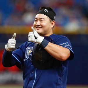 Image post by @raysbeisbol on Instagram