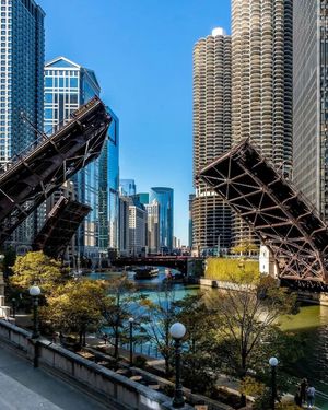 Image post by @chicago.explore on Instagram