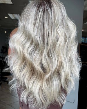 Image post by @behindthechair_com on Instagram