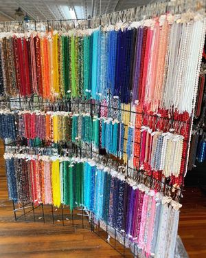 Image post by @beadcache on Instagram