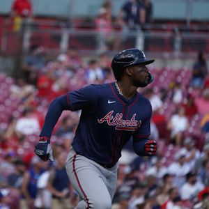 Image post by @losbravos on Instagram