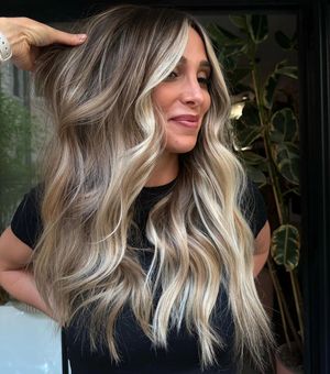 Image post by @behindthechair_com on Instagram