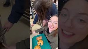 Video post by @vivsk1tchen on YouTube