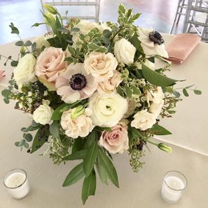 Image post by @thebloombartx on Instagram