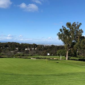 Image post by @cowgirlgolf on Instagram