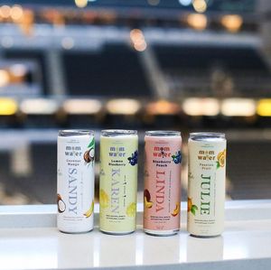 Image post by @drinkmomwater on Instagram