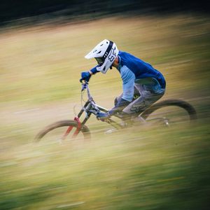 Image post by @foxmtb on Instagram