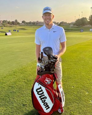 Image post by @alexknappegolf on Instagram