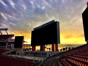 Image post by @rjstadium on Instagram